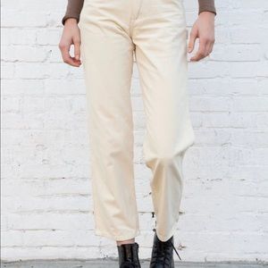 Tammy cargo pants- Brandy Melville Size Small,